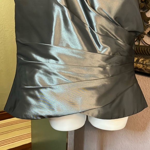 NWOT Alfred Angelo Top -Grey formal one shoulder ruched Satin top Sz 18 - Picture 4 of 12